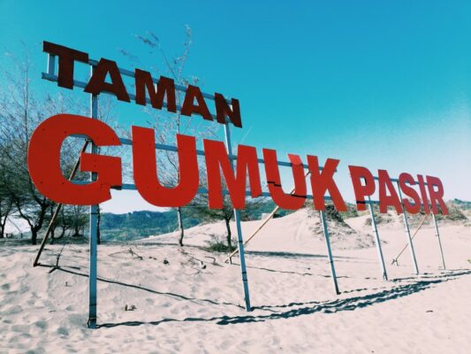 Gumuk Pasir Parangkusumo