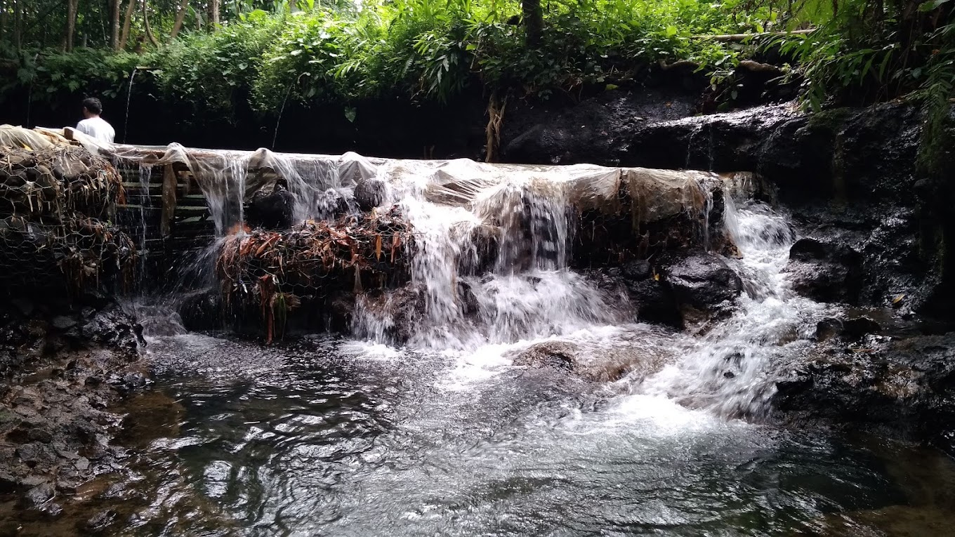 Pesona Alam Blue Lagoon Jogja